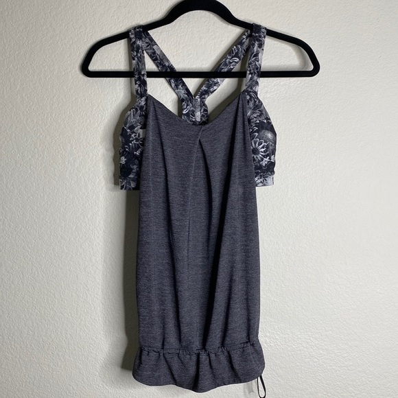 lululemon athletica Tops - Lululemon Rest Less tank Sz 6 no pads
